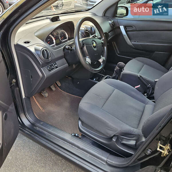 Седан Chevrolet Aveo 2006 в Ивано-Франковске