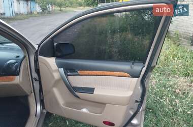 Седан Chevrolet Aveo 2007 в 
