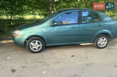 Седан Chevrolet Aveo 2005 в 