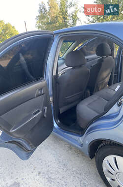Седан Chevrolet Aveo 2006 в  фото 10 Седан Chevrolet Aveo 2006 в