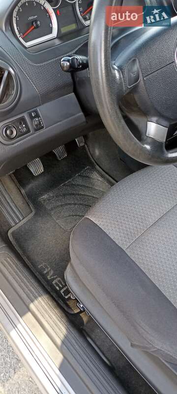 Хетчбек Chevrolet Aveo 2008 в Ужгороді фото 7 Хетчбек Chevrolet Aveo 2008 в Ужгороді