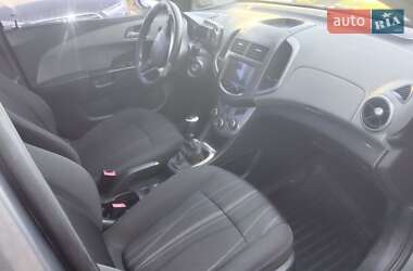 Седан Chevrolet Aveo 2014 в 