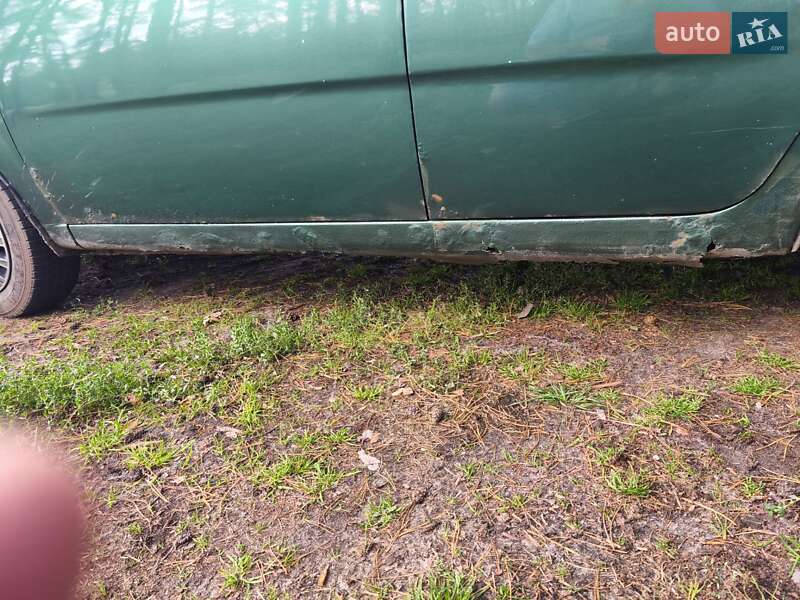 Седан Chevrolet Aveo 2004 в Сумах