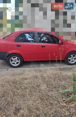 Седан Chevrolet Aveo 2004 в Херсоні