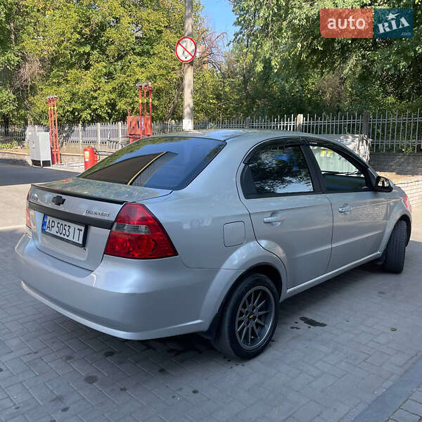 Седан Chevrolet Aveo 2008 в Запорожье