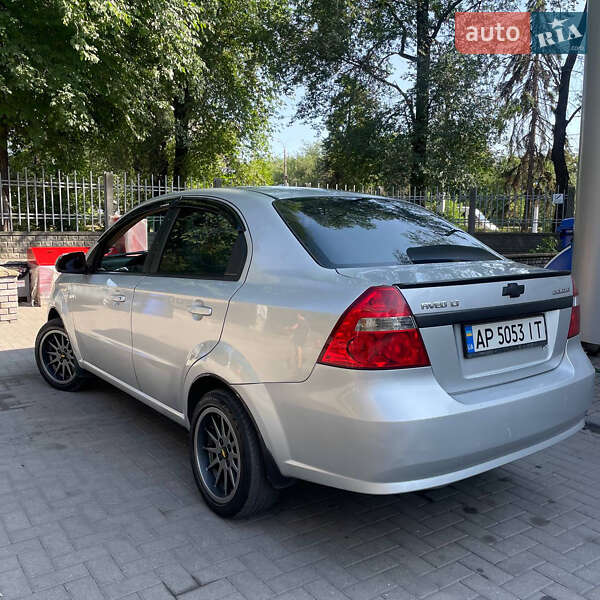 Седан Chevrolet Aveo 2008 в Запорожье