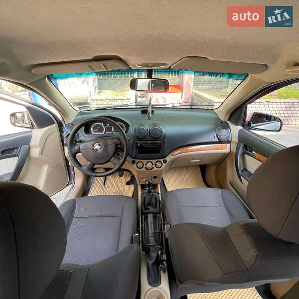 Седан Chevrolet Aveo 2008 в Запорожье