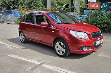 Хэтчбек Chevrolet Aveo 2010 в Киеве