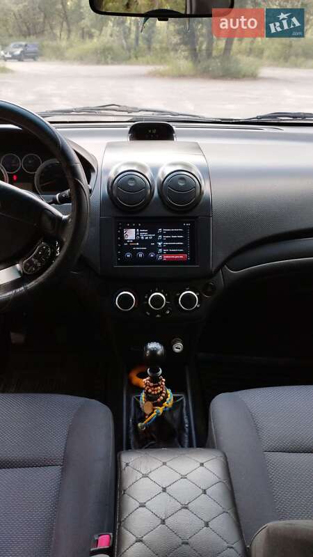 Седан Chevrolet Aveo 2007 в Горишних Плавнях