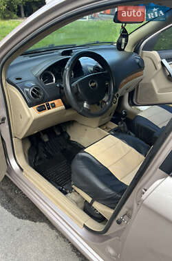 Седан Chevrolet Aveo 2008 в 