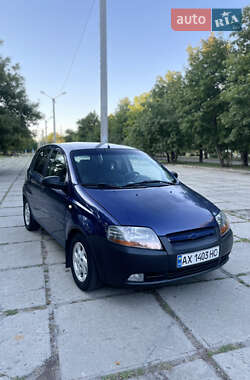 Хэтчбек Chevrolet Aveo 2006 в Харькове