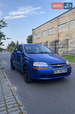 Седан Chevrolet Aveo 2005 в Львові