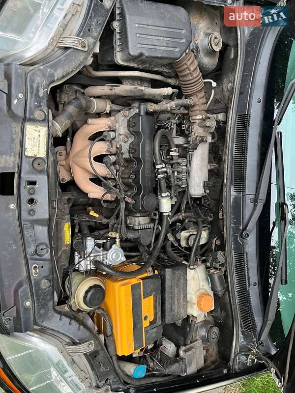 Седан Chevrolet Aveo 2005 в Шепетівці