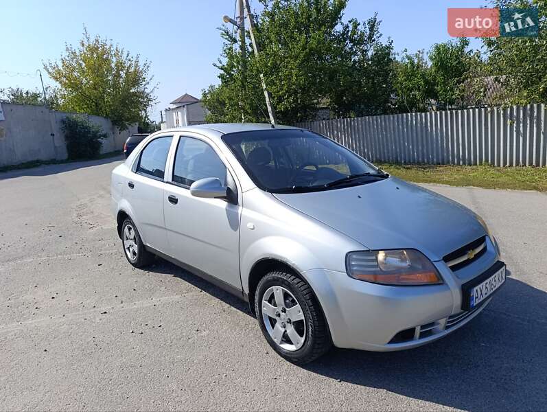 Седан Chevrolet Aveo 2006 в Харькове
