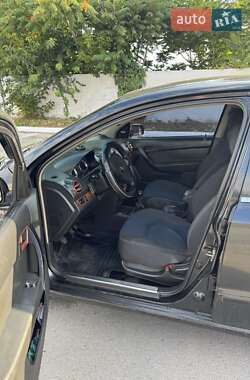 Седан Chevrolet Aveo 2009 в 