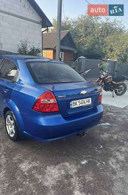 Седан Chevrolet Aveo 2010 в 