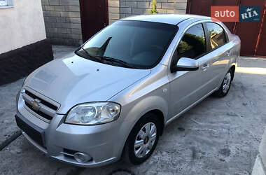 Седан Chevrolet Aveo 2008 в Кам'янському