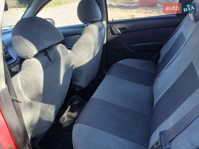 Седан Chevrolet Aveo 2006 в Первомайську фото 10 Седан Chevrolet Aveo 2006 в Первомайську