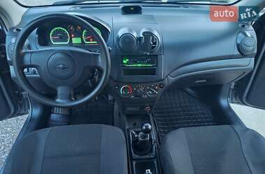 Седан Chevrolet Aveo 2011 в 