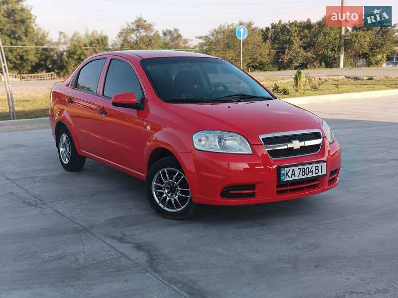 Седан Chevrolet Aveo 2006 в Новом Буге