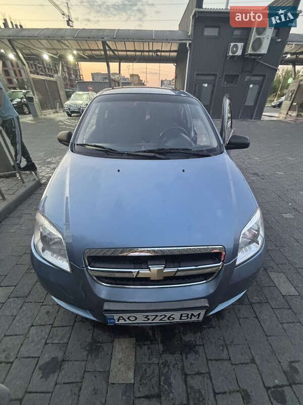 Седан Chevrolet Aveo 2007 в Ужгороде