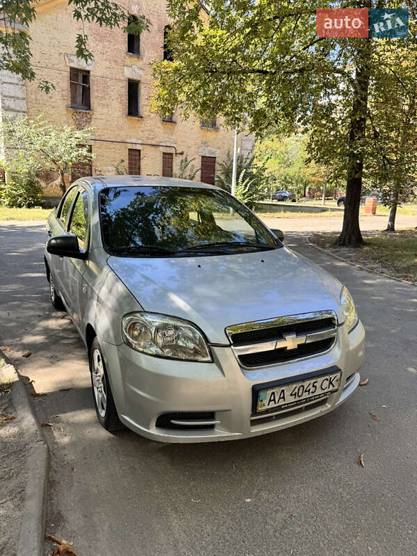 Седан Chevrolet Aveo 2007 в 