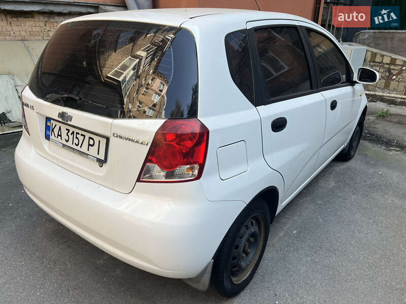 Хэтчбек Chevrolet Aveo 2007 в Киеве