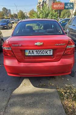 Хэтчбек Chevrolet Aveo 2010 в Киеве