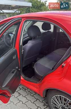 Хэтчбек Chevrolet Aveo 2008 в 