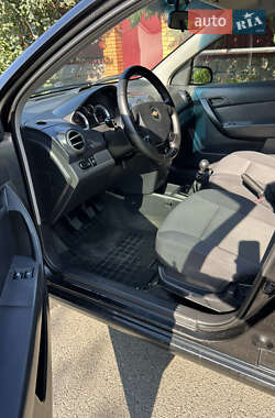 Седан Chevrolet Aveo 2008 в 