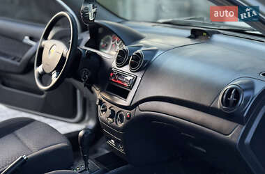 Седан Chevrolet Aveo 2008 в 