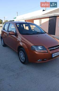 Хэтчбек Chevrolet Aveo 2006 в Брусилове