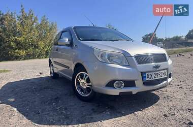 Хэтчбек Chevrolet Aveo 2008 в Харькове