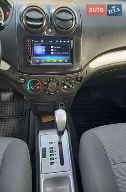 Седан Chevrolet Aveo 2008 в 