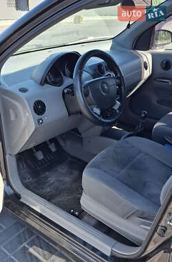 Седан Chevrolet Aveo 2005 в 