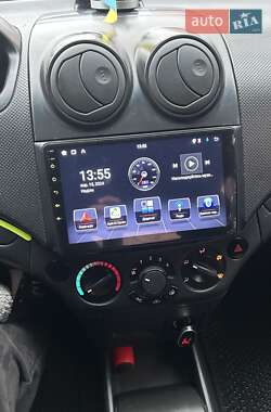 Седан Chevrolet Aveo 2011 в 