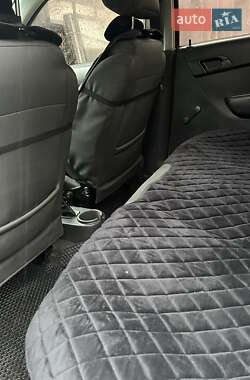 Седан Chevrolet Aveo 2011 в 