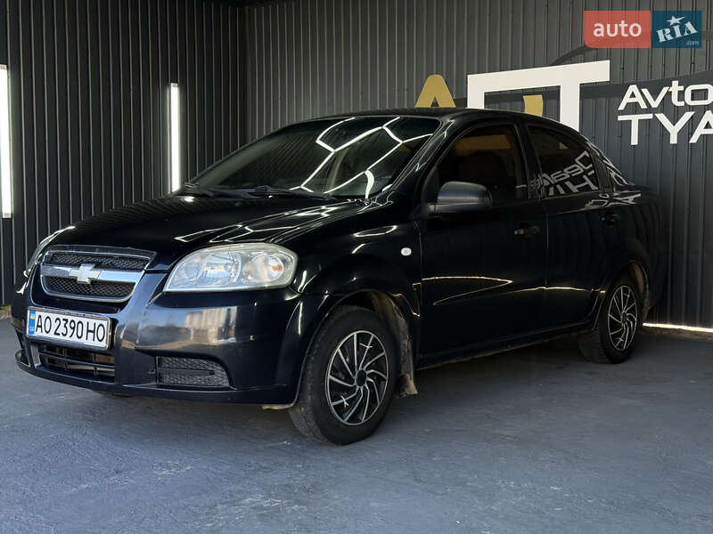 Седан Chevrolet Aveo 2008 в Тячеве