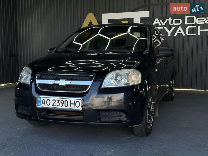Седан Chevrolet Aveo 2008 в Тячеве