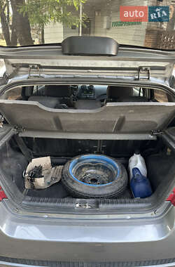 Хэтчбек Chevrolet Aveo 2009 в 
