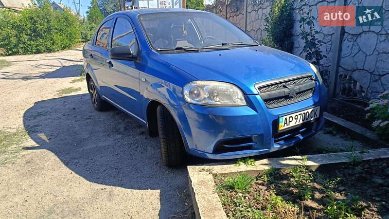 Седан Chevrolet Aveo 2010 в 