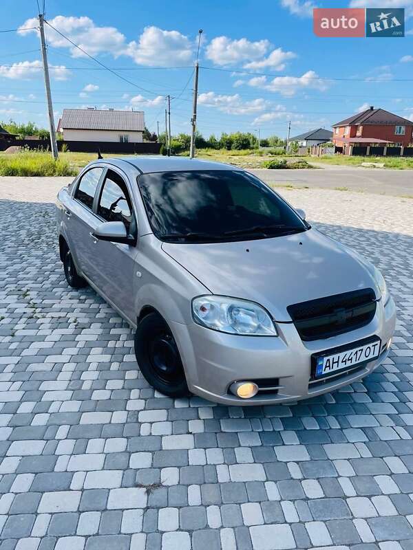 Седан Chevrolet Aveo 2008 в Житомире