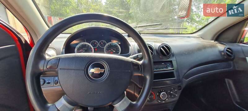 Седан Chevrolet Aveo 2006 в Виннице