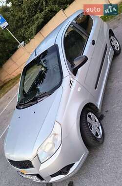 Хэтчбек Chevrolet Aveo 2009 в 