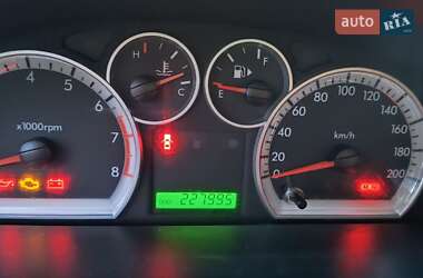 Хэтчбек Chevrolet Aveo 2009 в 