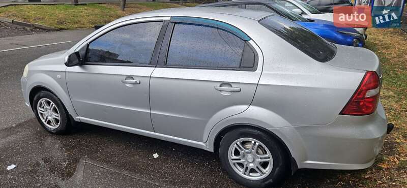 Седан Chevrolet Aveo 2007 в Черкасах