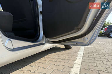 Хэтчбек Chevrolet Aveo 2007 в 