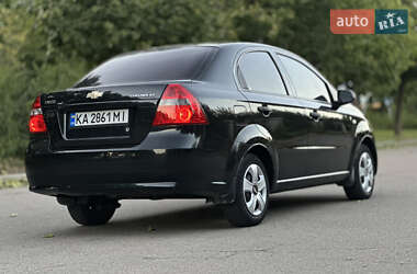 Седан Chevrolet Aveo 2010 в 