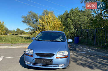 Седан Chevrolet Aveo 2005 в Ірпені