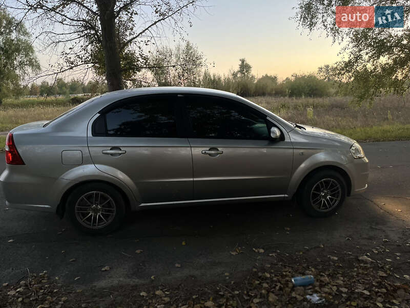 Седан Chevrolet Aveo 2008 в Киеве фото 5 Седан Chevrolet Aveo 2008 в Киеве